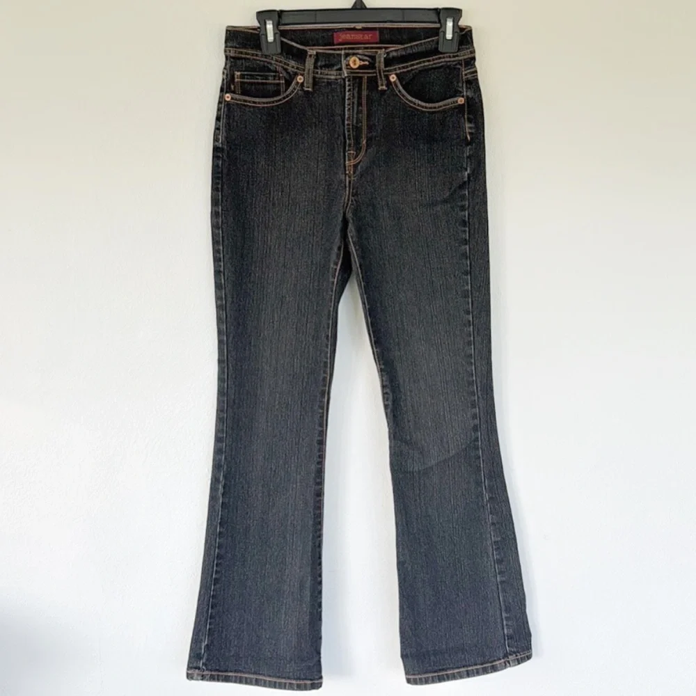 Jeanstar dark wash mid rise flare leg cotton stretch jeans size 4 short